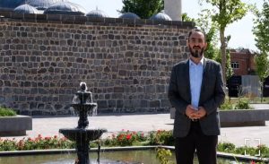 muftuluk_tarihi_mekanlarda_ornek_sahsiyetleri_bulusturacak_h15903_e5047.jpg