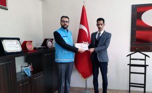 kaymakam_soylu_kurban_vekaletini_tdvye_verdi_h16909_66696.jpg