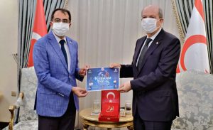kktc_cumhurbaskani_tatar_kurban_vekaletini_tdvye_verdi_h16913_ae9fd.jpg