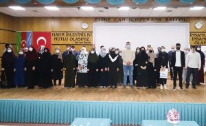 muftu_aydin_hz_peygamberin_kutlu_yoluna_meftun_olan_bir_milletiz_h16820_f293a.jpg