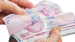 emeklileri-zarara-ugratacak-iban-hilesi-emekli-maasini-aninda-kaptiriyorlar-CaA67Wgs.jpg