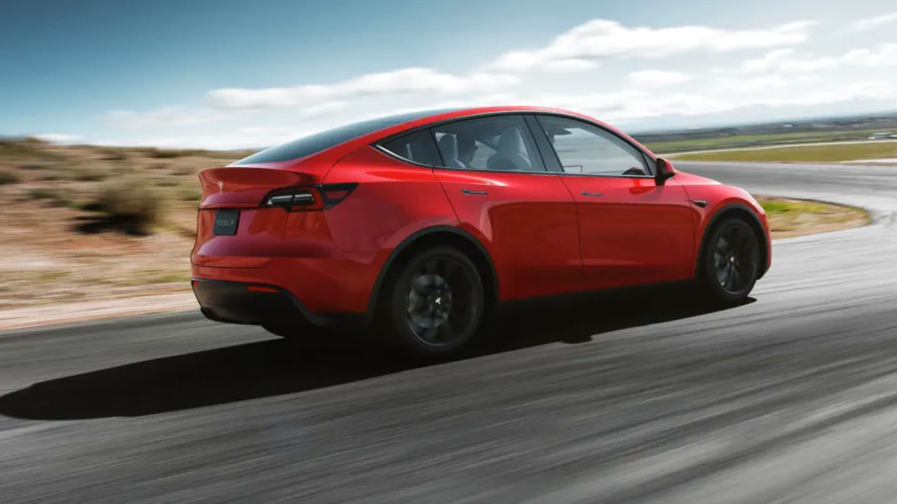 tesla-avrupa-pazarinda-buyuk-dususte-XlXCrPGz.jpg