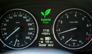 Hibrit-Otomobillerde-Kilometre-0puclar1