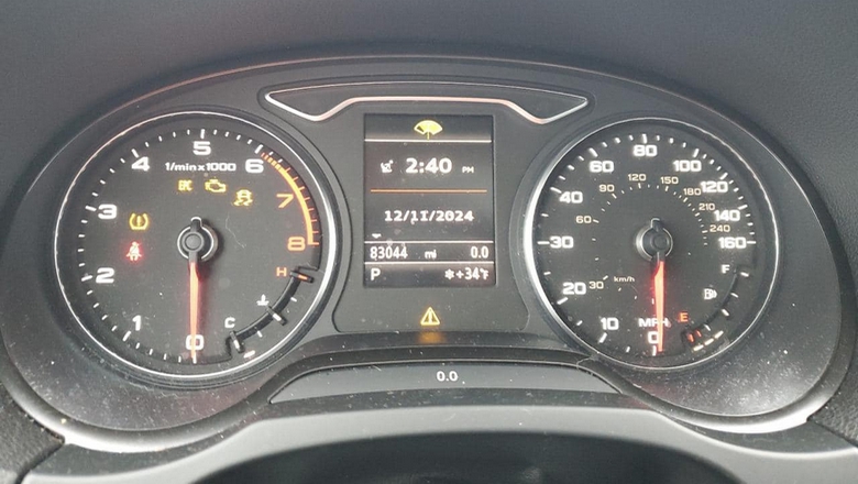 Audi-A5-Ar1za-Lambalar1-Anlam1-A5-Uyar1-ve-0kaz-0_aretleri-Anlamlar1