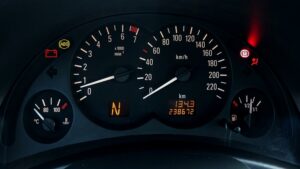 Opel-Corsa-C-Kasa-Ar1za-Lambalar1-Anlamlar1-Corsa-C-Kasa-0kaz-ve-Uyar1-0_aretleri