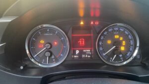 Toyota-Corolla-E170E180-Kasa-Ar1za-Lambalar1-Corolla-20132018-Uyar1-ve-0kaz-0_aretleri