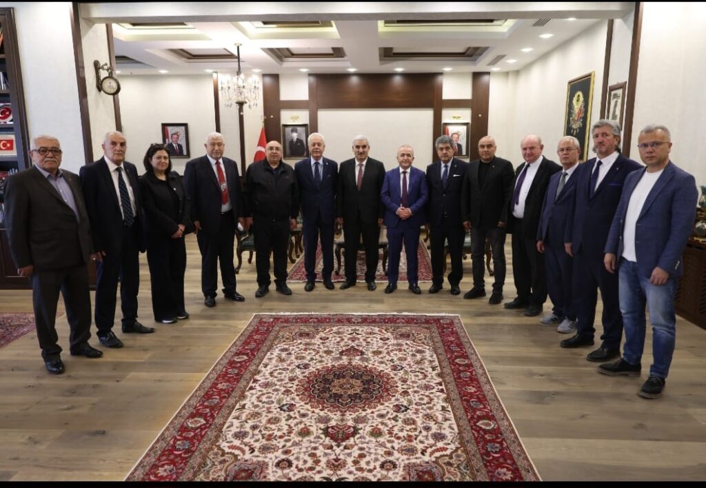 Türk Dünyası Gazeteciler Federasyonu heyetinden Elazığ Valisi Numan Hatipoğluna ziyaret