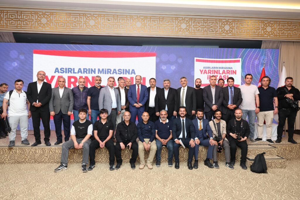Başkan Gülpınar 2 yıllık hizmet karnesini açıkladı