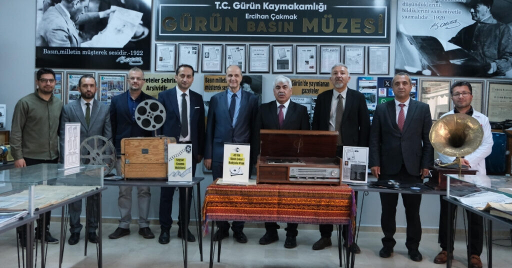 Gürün’de bilim insanları öğrencilerle buluştu