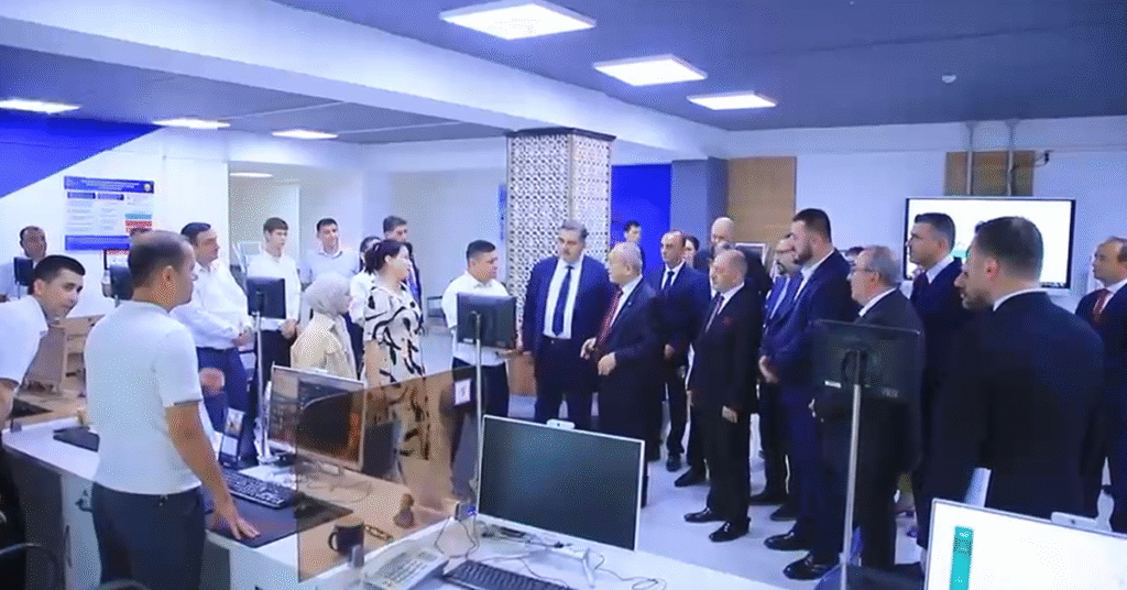 Türkmen halıcılığı Buhara’da masaya yatırıldı