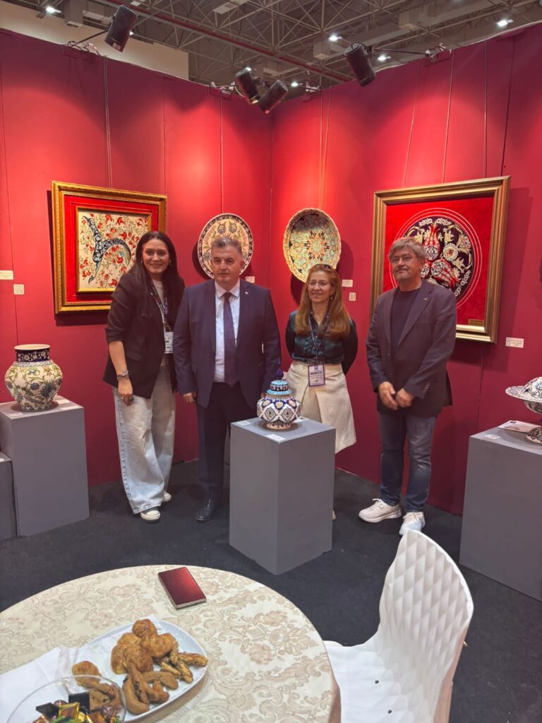 İzmir’de sanat şöleni başlıyor: DenizBank III. İAAF İzmir Sanat Fuarı kapılarını açıyor
