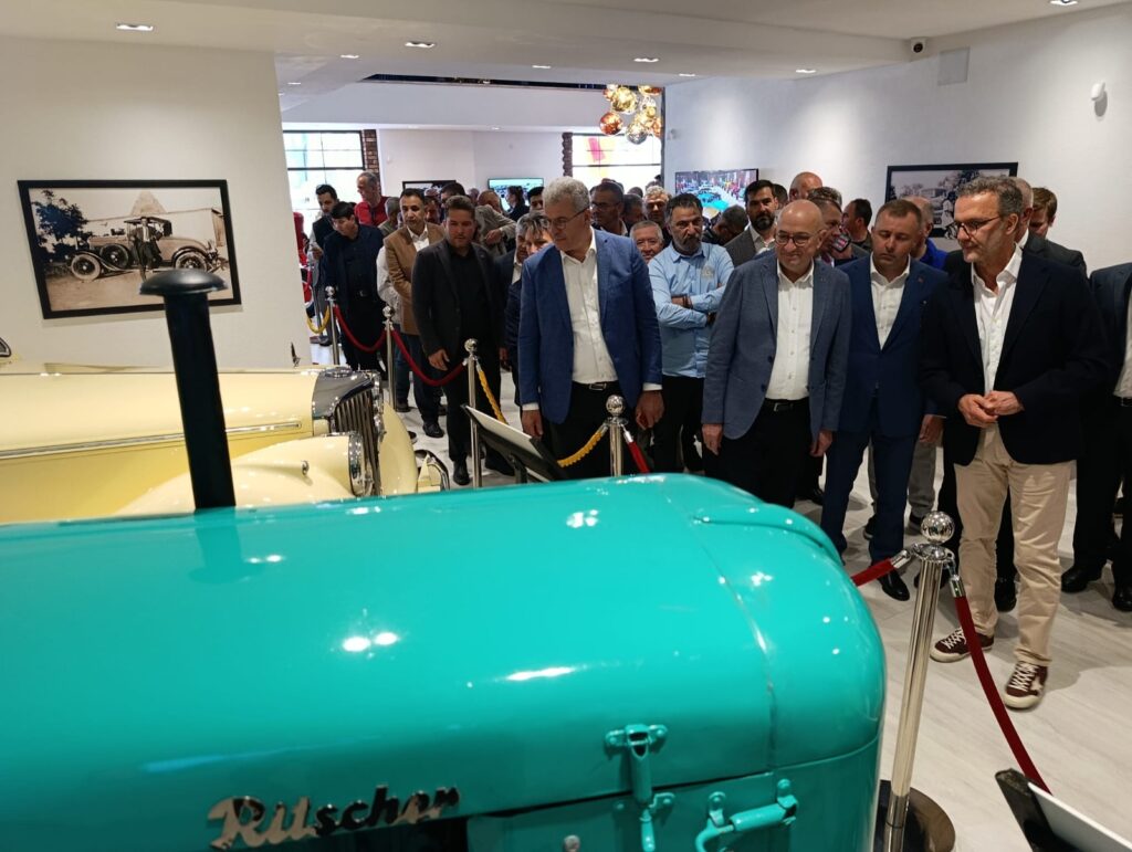 Çanakkale Geyikli’ye klasik araç yatırımı