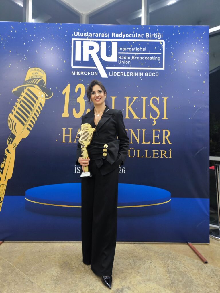 İş kadını Helin Akyıl’a “Yılın İş Kadını” ödülü verildi
