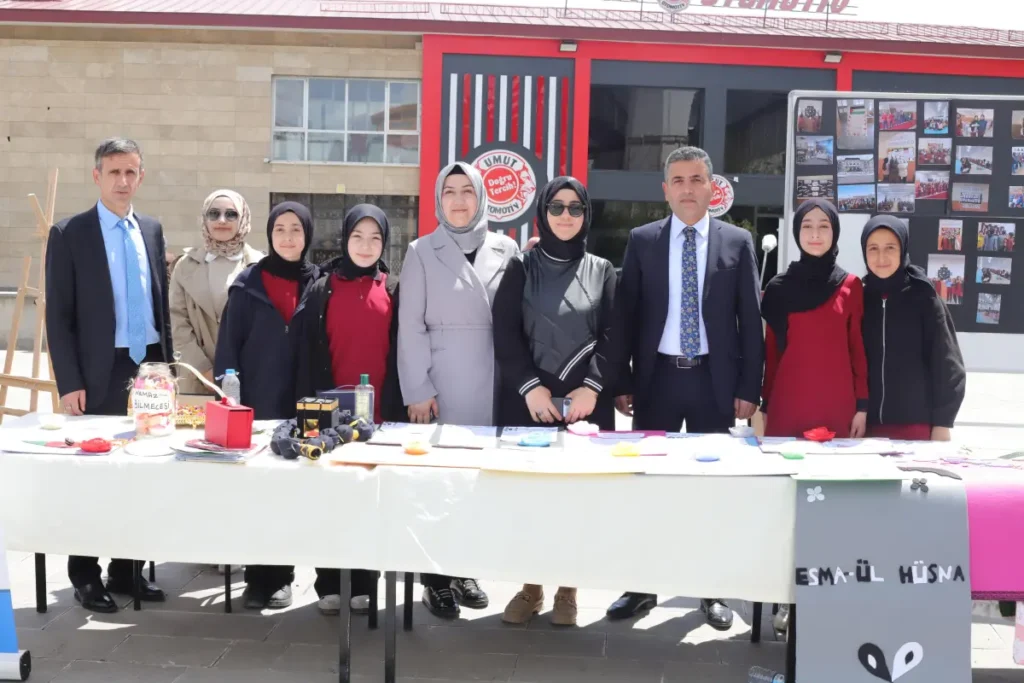 Ağrı’da “Yabancı Dil Festivali” beğeni topladı