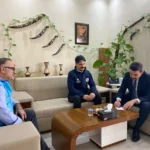 Arpaçay Kaymakamı Akköz’den Türkiye Diyanet Vakfı’na kurban bağışı