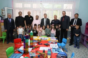 Artvin Valisi Ergün’den okul ziyaretleri