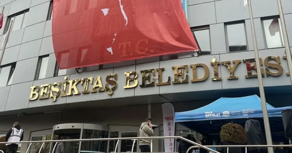 Beşiktaş Belediyesi'ne rüşvet operasyonu: 5 gözaltı