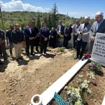 Gazeteci Arif Çakmak vefatının 1. yılında kabri başında anıldı