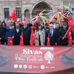 Sivas Uluslararası Film Festivali Coşkulu Kortejle Başladı: Sinema Dünyası Sivas’ta Buluştu
