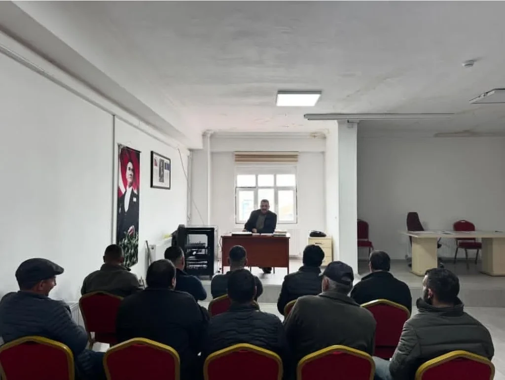 Kars Denetimli Serbestlik Müdürlüğü’nde "Bayramlaşma" konulu seminer