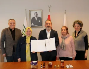 Lalapaşa’da kadın emeğiyle bal rotası