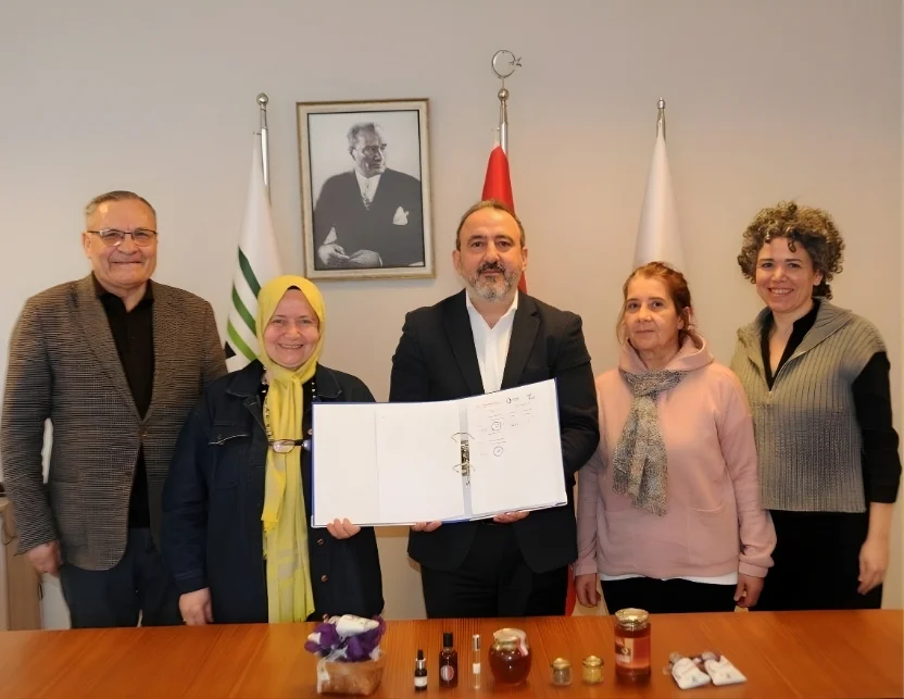 Lalapaşa’da kadın emeğiyle bal rotası