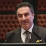 Prof. Dr. Zakir Avşar: Belediye başkanlarına da dokunulmazlık zırhı olur mu?