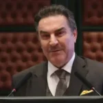 Prof. Dr. Zakir Avşar: ''Siyasetçinin özel hayatı ve CHP''