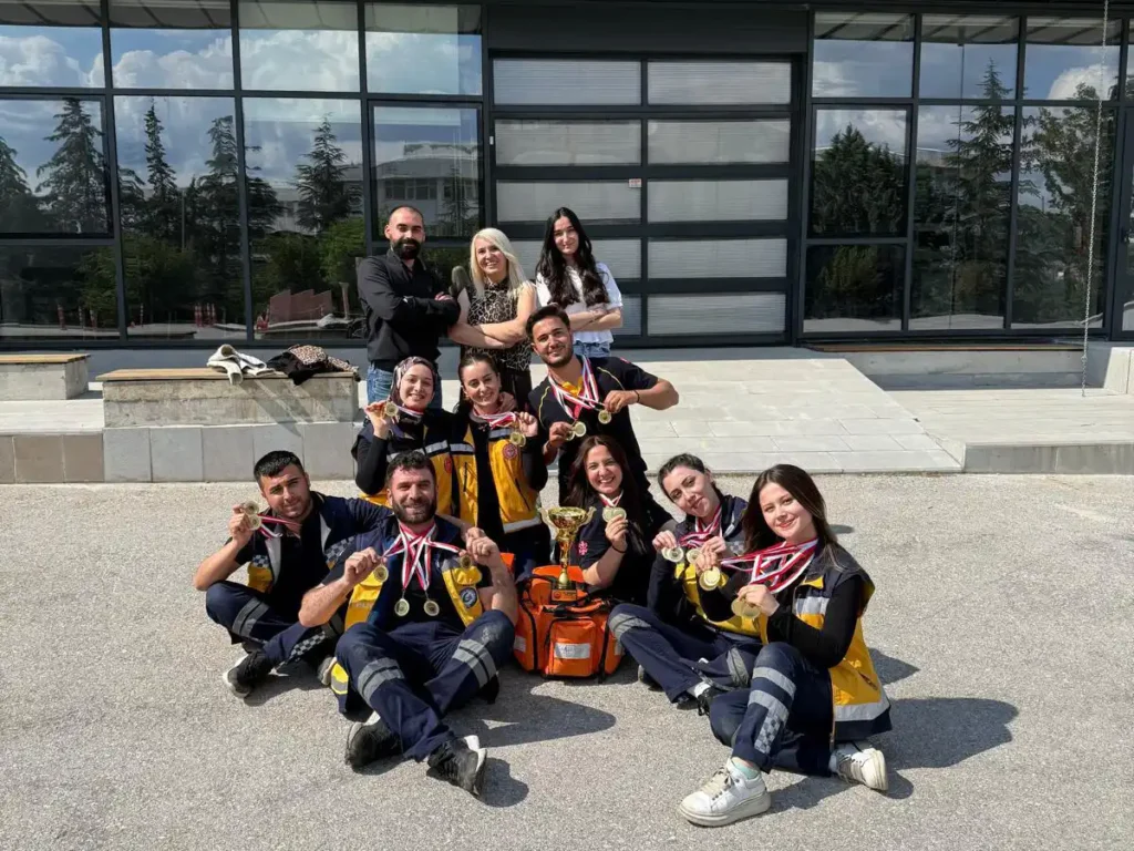 11. Türkiye Sağlık Travma Rallisini Giresun Ekibi Kazandı