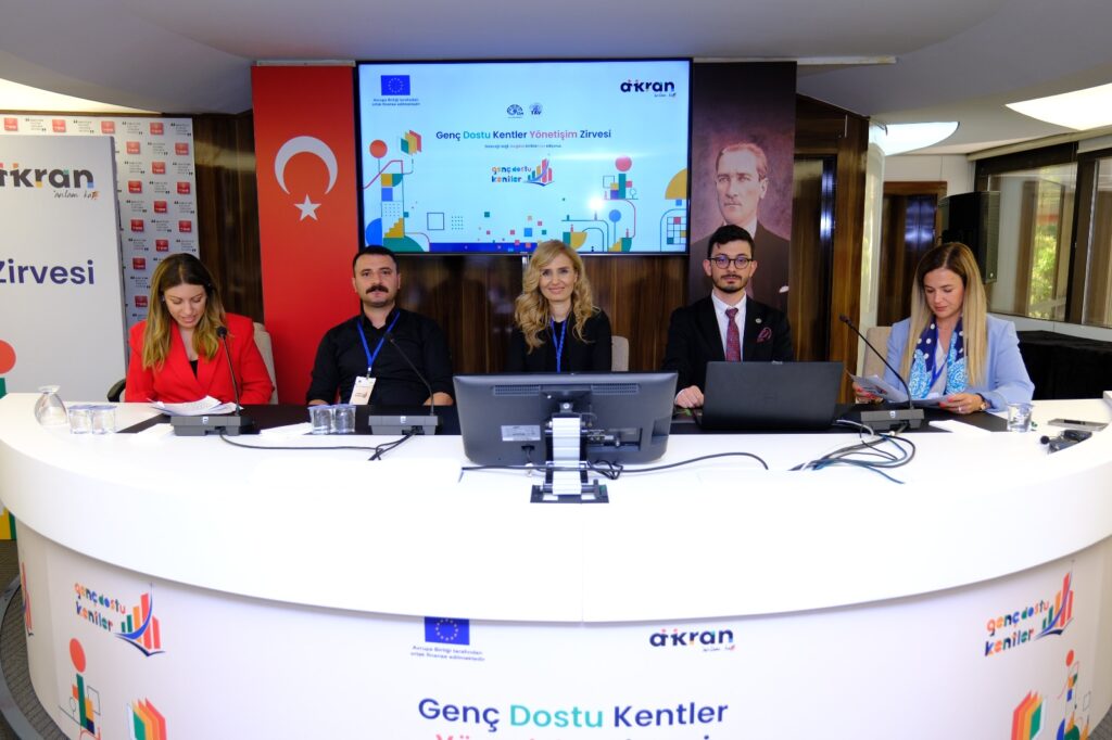 Ankara En İyi Gençlik Katılım ve Gençlik Yönetişim ödülünü aldı