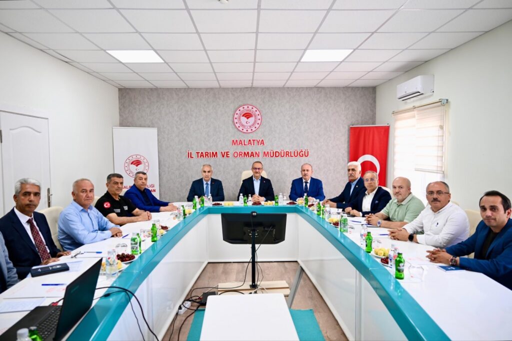 Malatya’nın altın meyvesi için yol haritası belirlendi