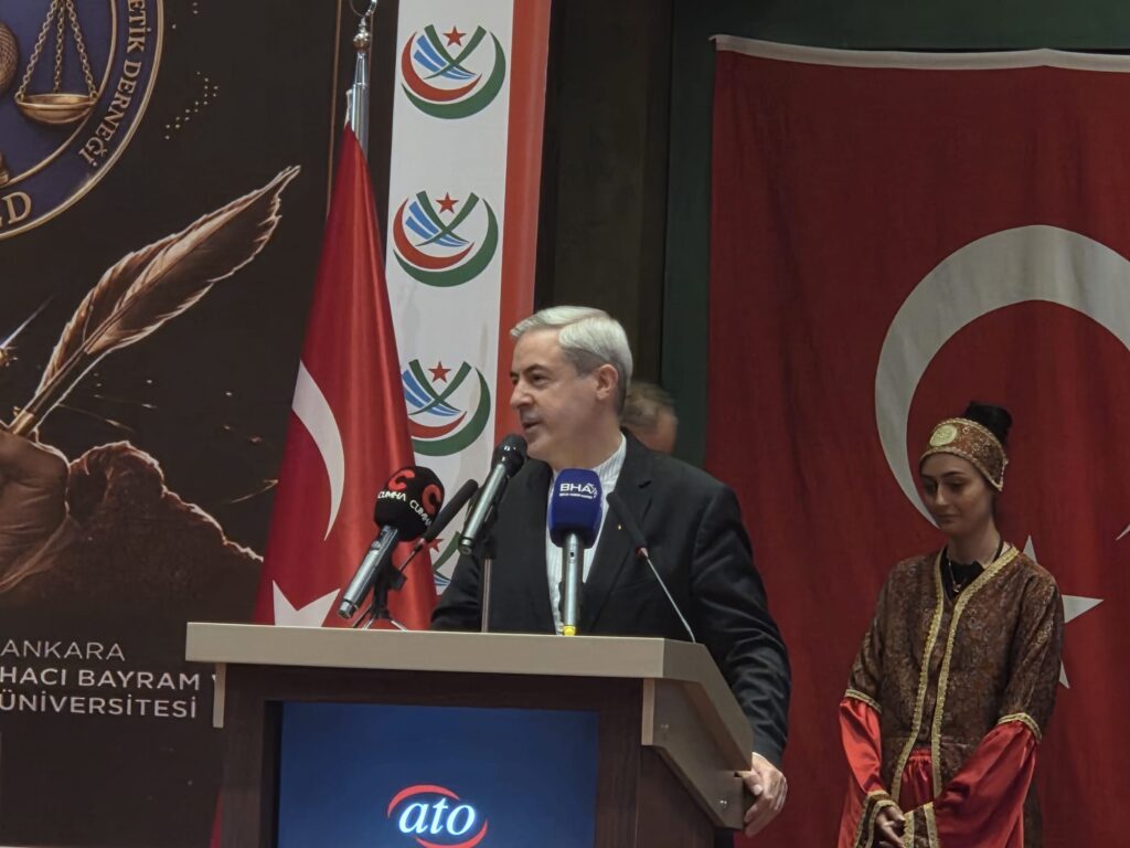 UTSAF’ın 12. yıl buluşmasında prestij ödülleri sahiplerini buldu