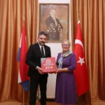 AKK Başkanı ve ATO Başkan Vekili Halil İbrahim Yılmaz Lahey Büyükelçisi Fatma Ceren Yazgan'ı ziyaret etti