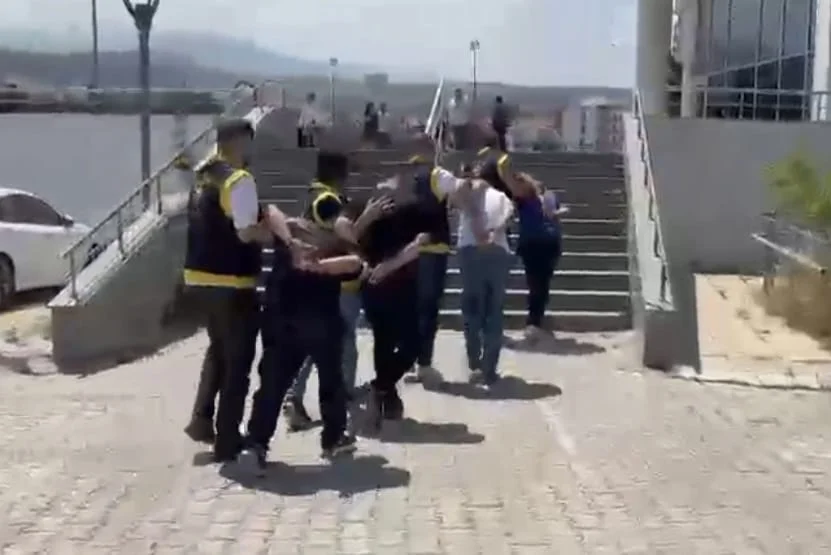 Hatay'da aranan 4 şahıs yakalandı