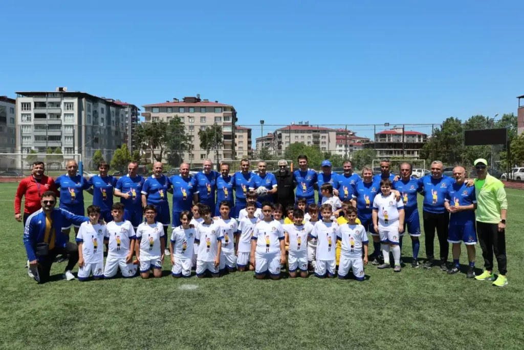 Artvin'de 14. Grassroots Herkes İçin Futbol Şenliği yapıldı