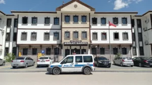 Beypazarı Adliyesinde görev süreleri sona eren Hâkim ve Savcılar başka yerlere atandı