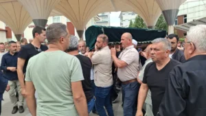 Beypazarı’nın akil insanlarından emekli öğretmen Mesut Ünsal hoca defin edildi