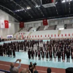 Fırat üniversitesi tıp fakültesi 38. dönem mezunlarını uğurladı