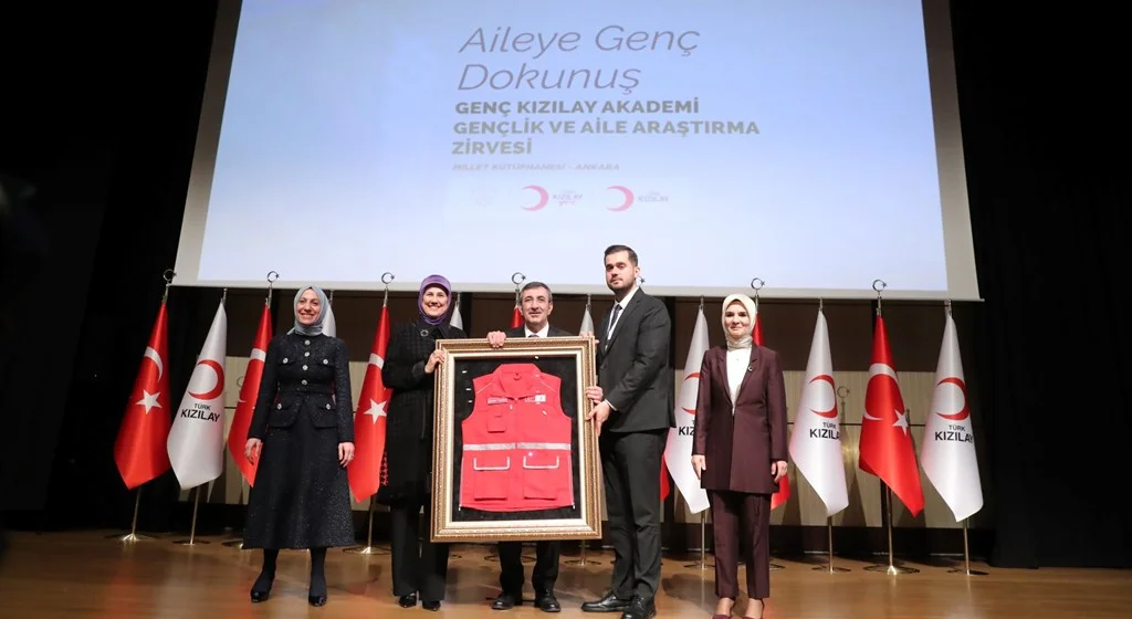 Genç nüfus yapımızı korumak önceliğimiz