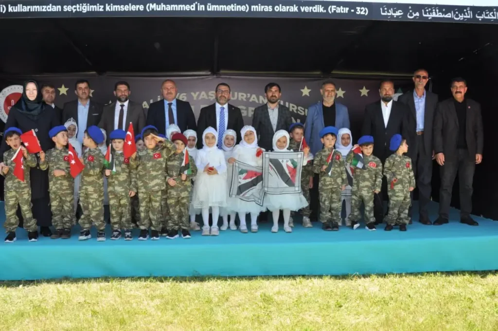 Hz. Ali 4-6 Yaş Kur’an Kursu’nda kapanış programı