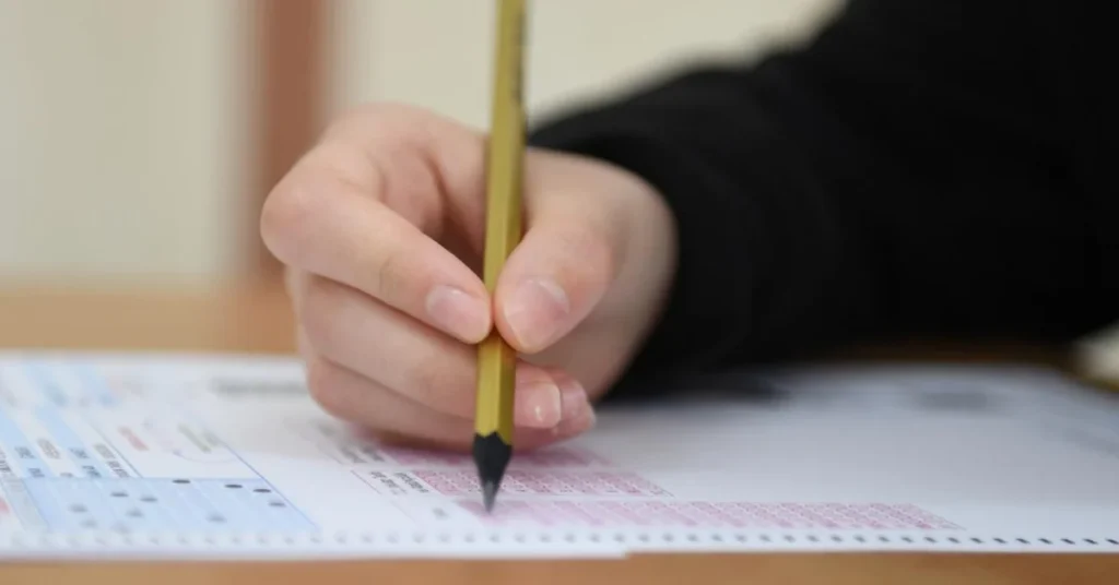 ÖSYM duyurdu: AGS ve ÖABT oturumları ertelendi