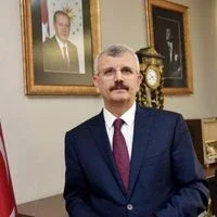 Prof. Dr. Cevdet Erdöl: "Denizli’de direksiyonun başına ölüm geçmiş"