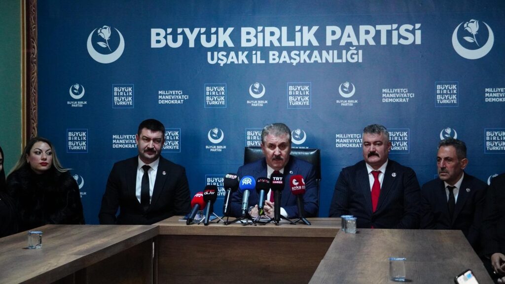 BBP Genel Başkanı Mustafa Destici'nin ağabeyi Halil Nural Destici hayatını kaybetti