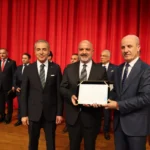 YÖK’ten Yakın Doğu Üniversitesi’ne “Spor Dostu Kampüs” ödülü