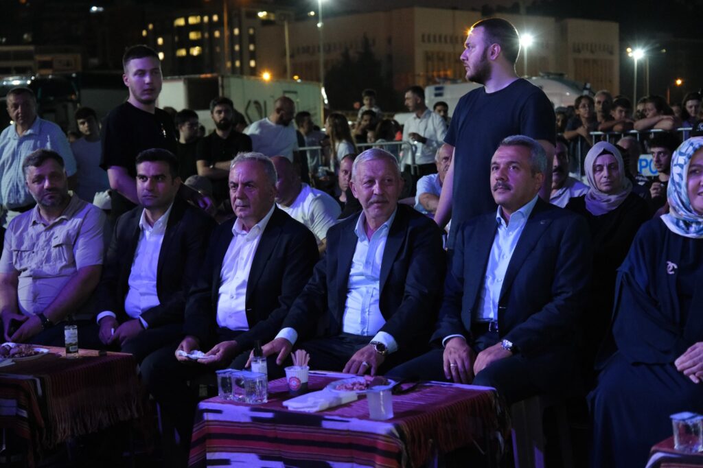 Ekşioğlu Vakfı 26. Ovit Yayla Şenlikleri’nde görkemli açılış