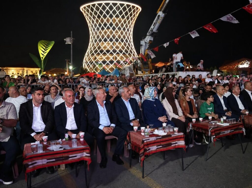 Ekşioğlu Vakfı 26. Ovit Yayla Şenlikleri’nde görkemli açılış