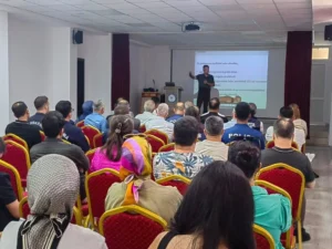 Bahşılı'da kurum personeli ve muhtarlara ilk yardım eğitimi