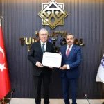 Malatya Turgut Özal Üniversitesi Kurumsal Akreditasyon Belgesi’ni aldı
