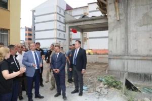 Vali Ziya Polat, Kağızman'da yatırımları ve kamu kurumlarını inceledi